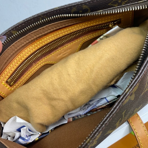 Vintage Louis Vuitton Mono Trotteur PM - Picture 7 of 12